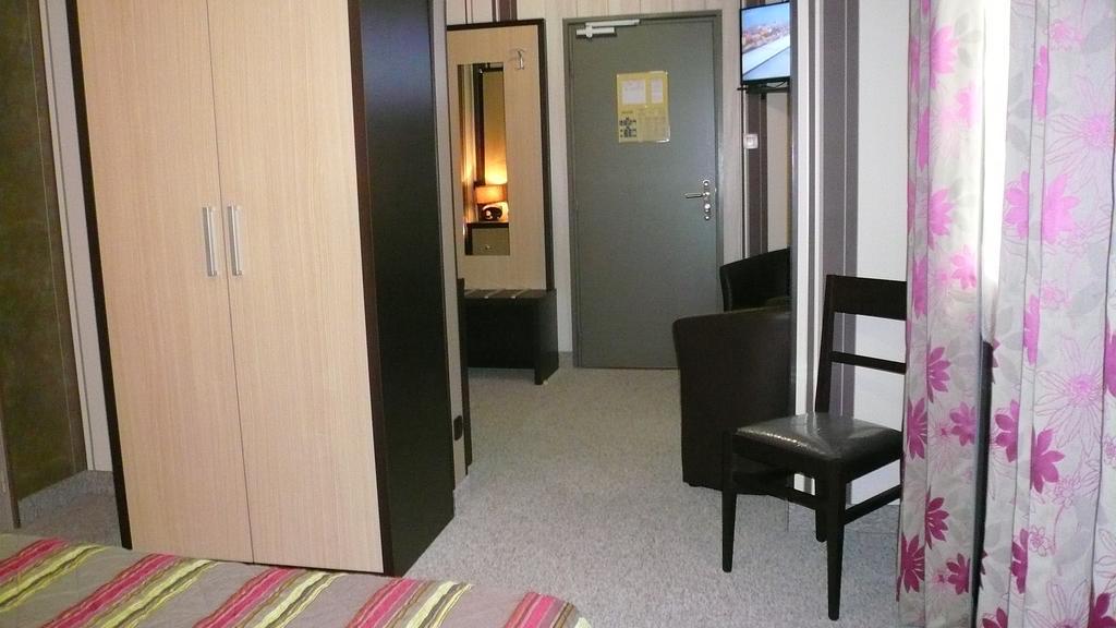 Hotel L'Europeen Tarbes Luaran gambar